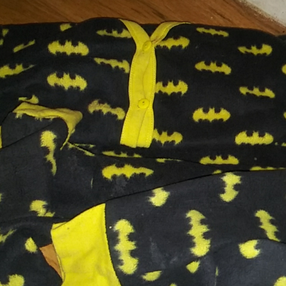 Batman Onsie - Picture 3 of 3